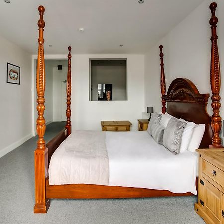 Oyo Gin House Hotel Greenock Exteriér fotografie