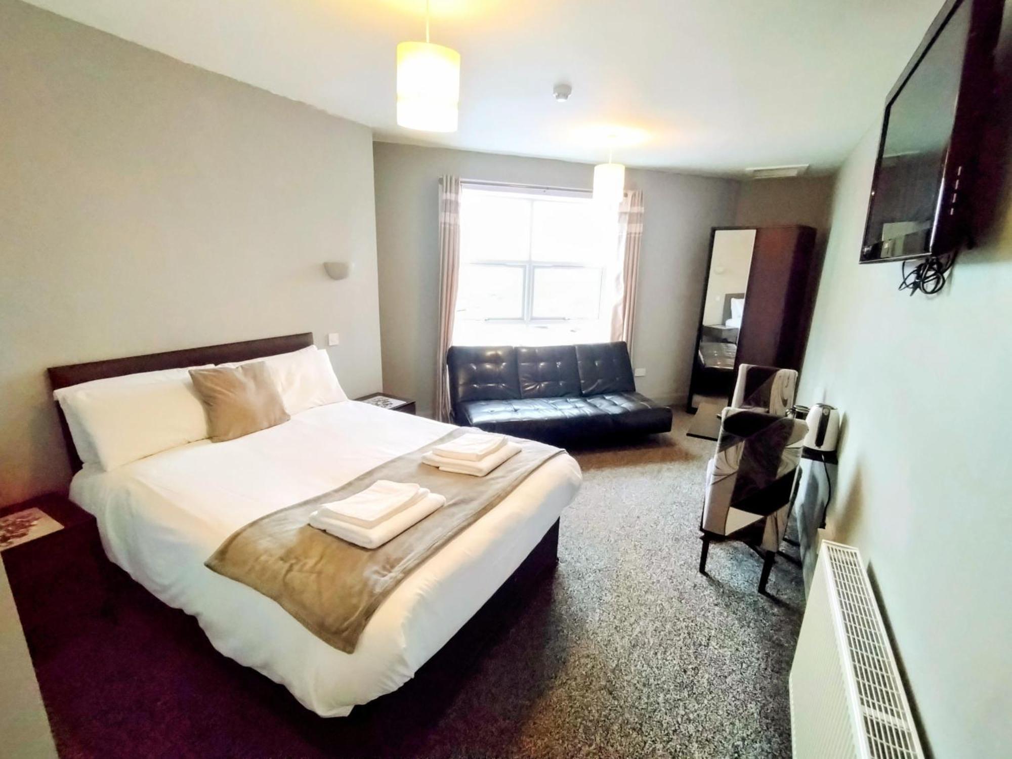 Oyo Gin House Hotel Greenock Exteriér fotografie