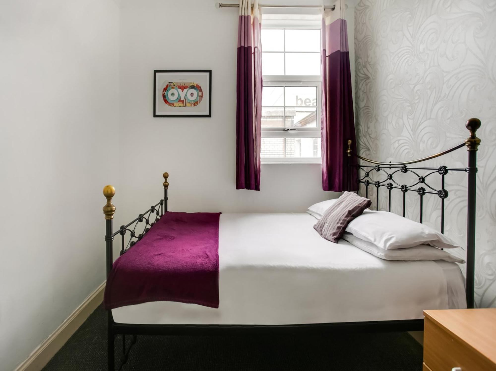 Oyo Gin House Hotel Greenock Exteriér fotografie