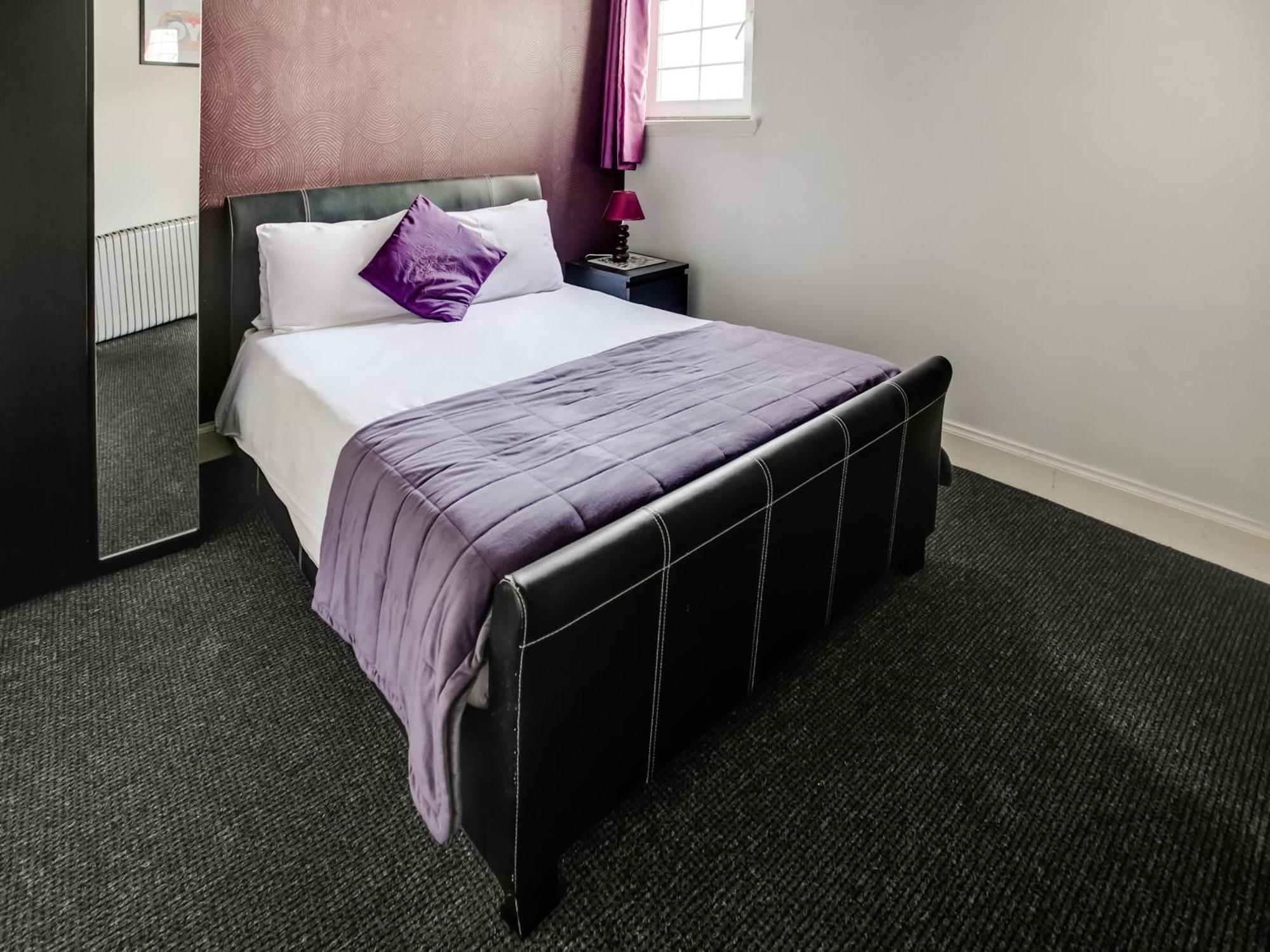 Oyo Gin House Hotel Greenock Exteriér fotografie